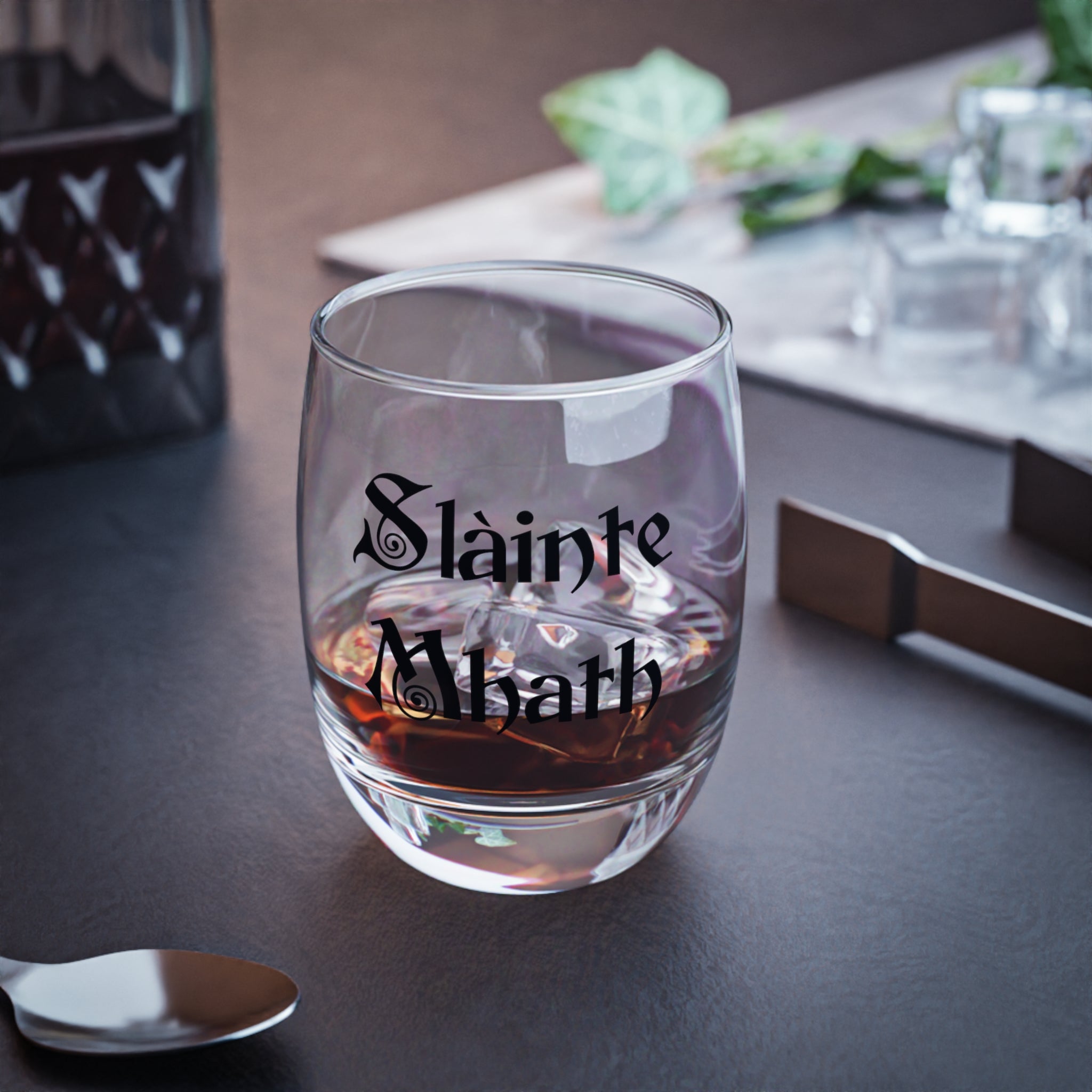Whiskey Glass — 'Slàinte Mhath' Gaelic Toast Stemless Glass
